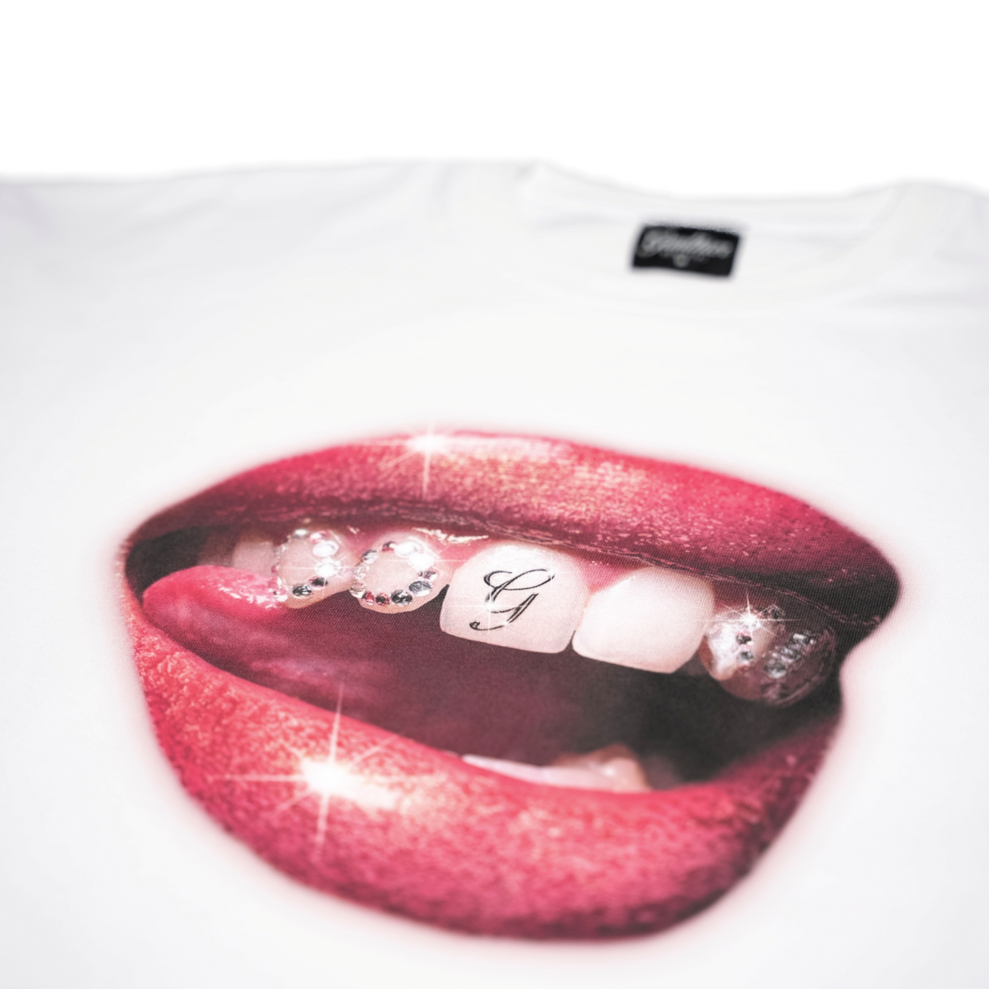 Lips white t-shirt